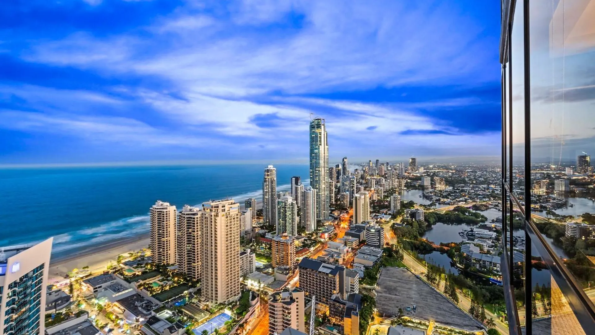 Circle On Cavill - Self Contained & Privately Managed Apartments - Wow Stay Gold Coast