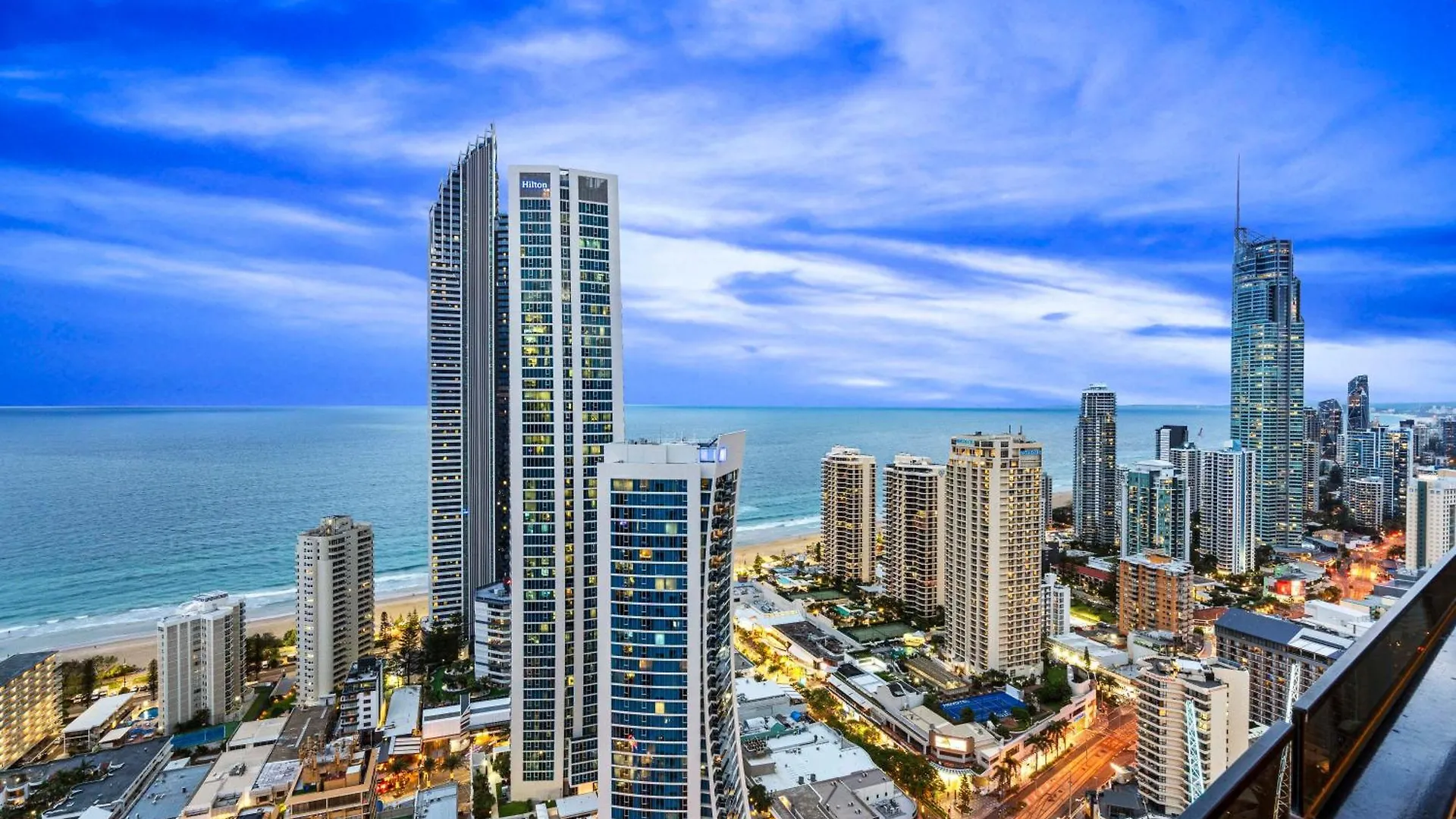 Circle On Cavill - Self Contained & Privately Managed Apartments - Wow Stay Gold Coast